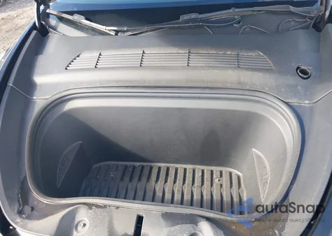 2022 Tesla Model Y Long Range Dual Motor All-Wheel Drive из США, поврежденный, VIN 7SAYGDEE8NF322374